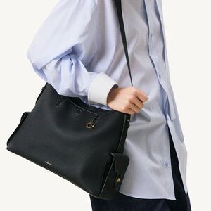 Songmont Medium Yore Hobo in Pebbled Onyx 🖤 Offers Encouraged 🤓